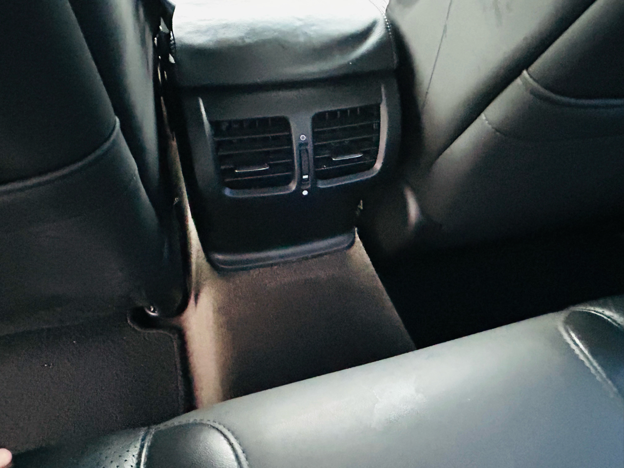 Acura TL 6-Speed AT with Tech Package and 18-In. WP 2013