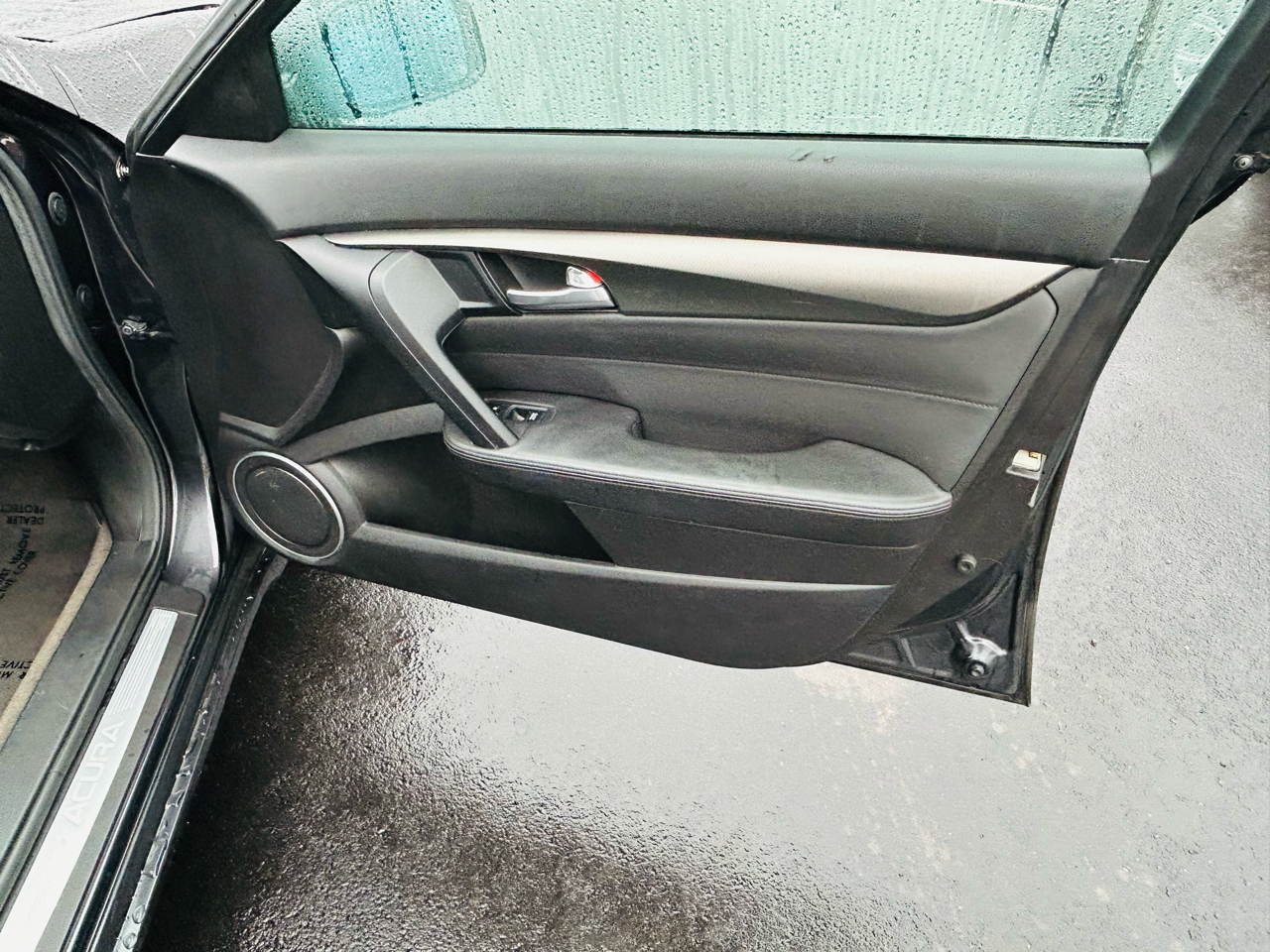 Acura TL 6-Speed AT with Tech Package and 18-In. WP 2013