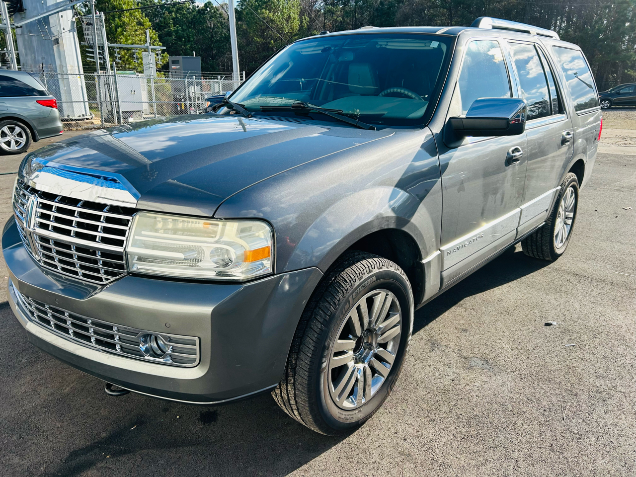 Lincoln Navigator 2WD 2011