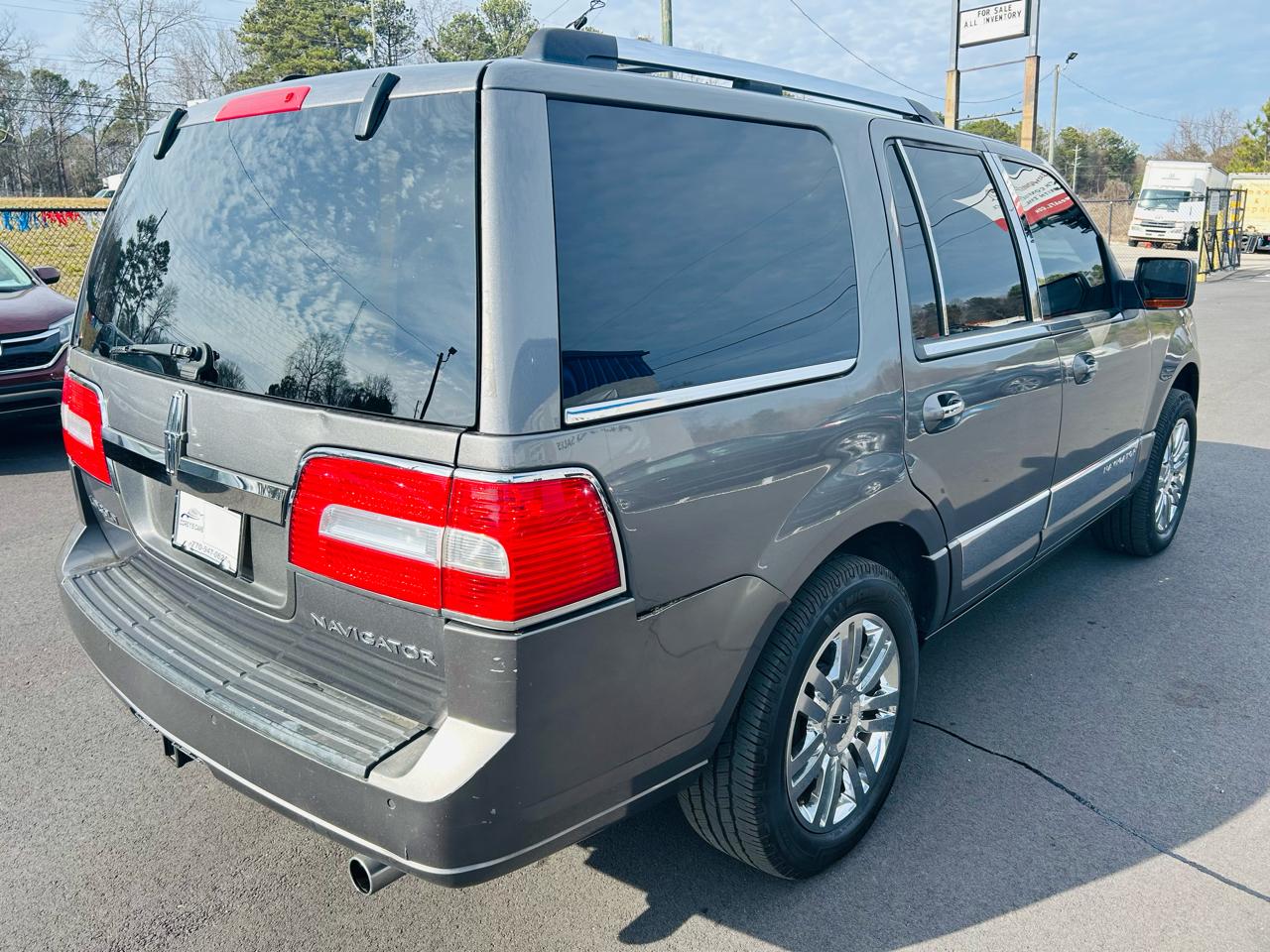 Lincoln Navigator 2WD 2011