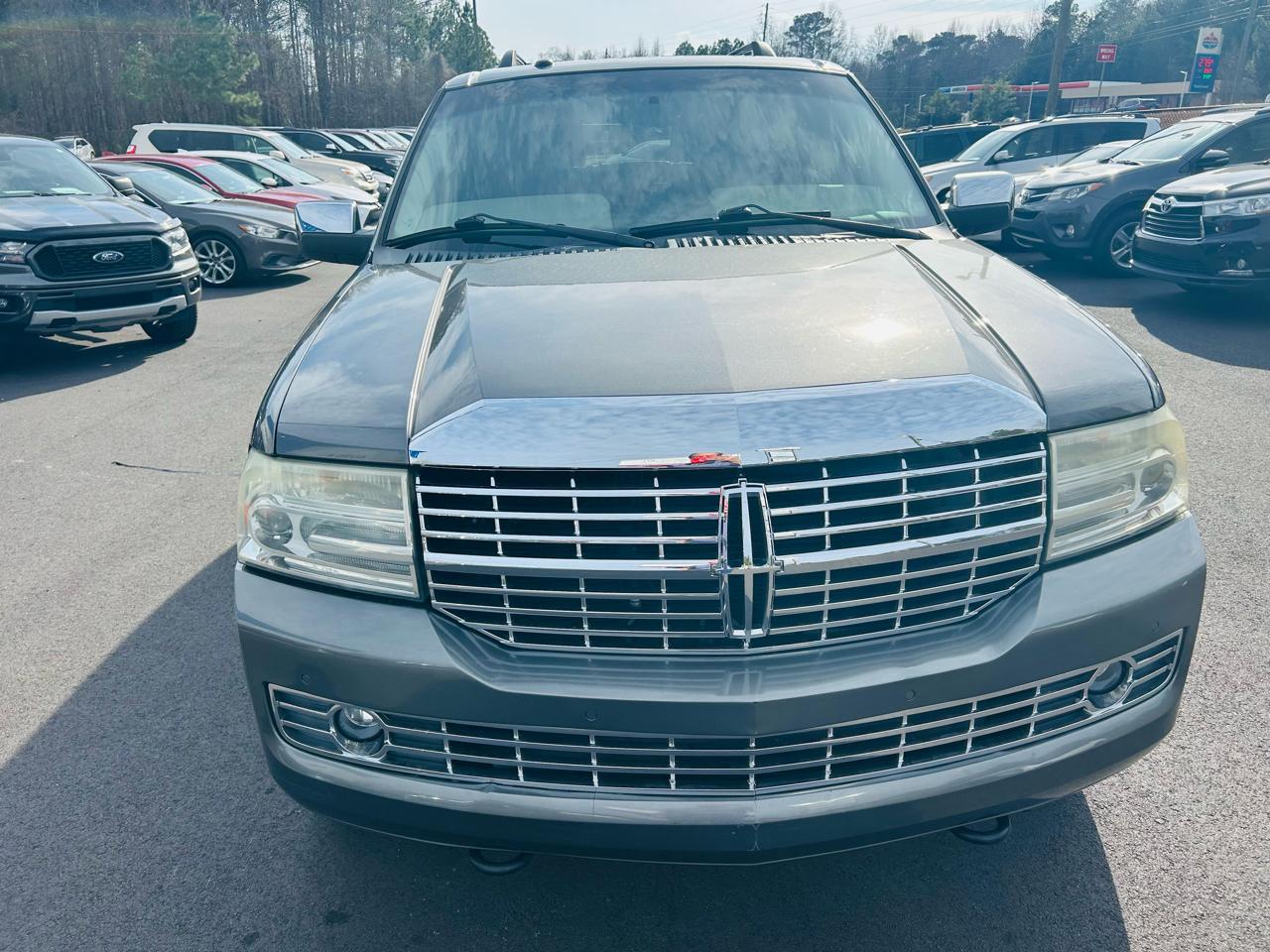 Lincoln Navigator 2WD 2011