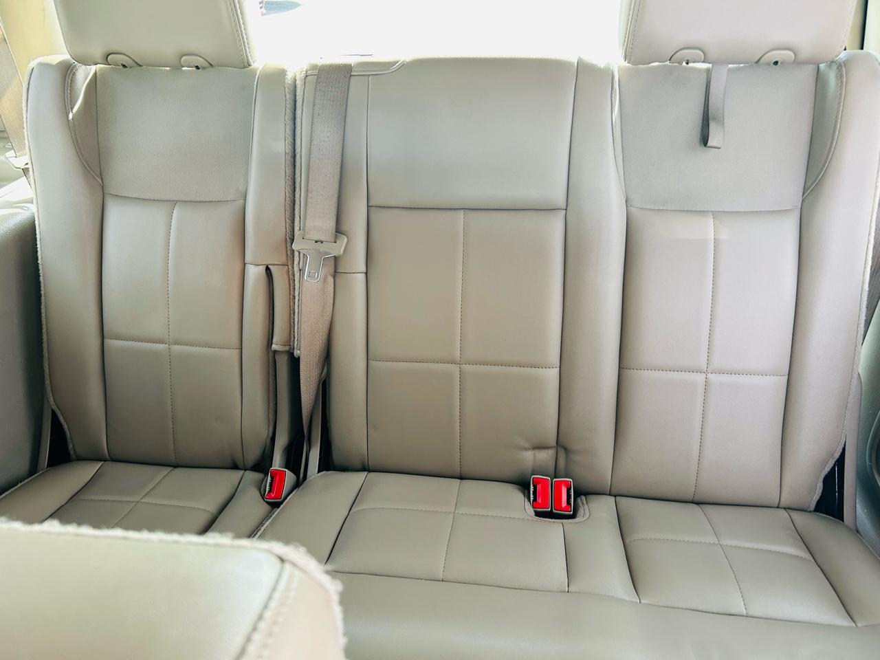 Lincoln Navigator 2WD 2011