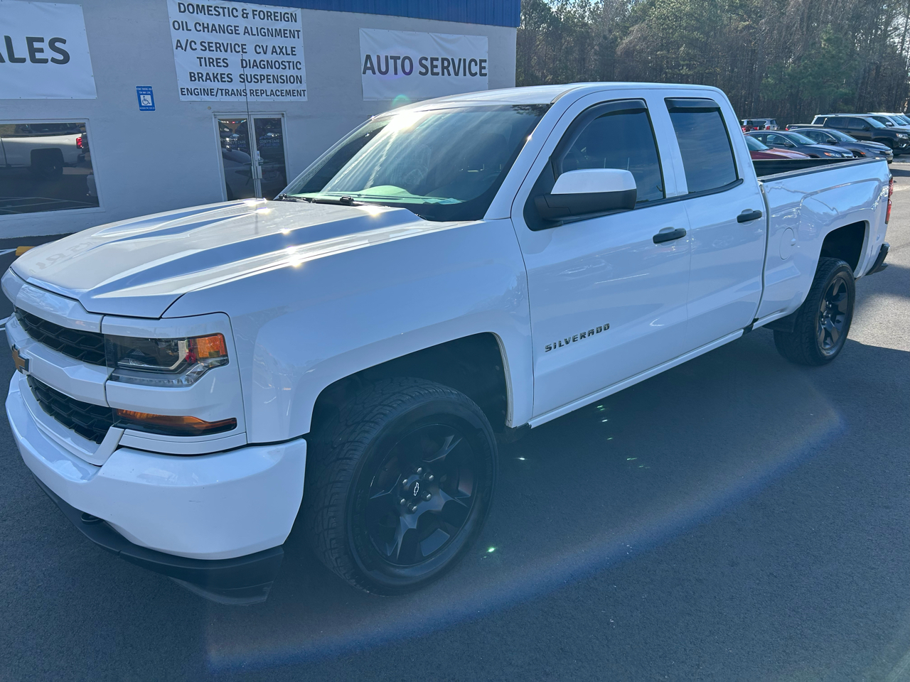 2017 Chevrolet Silverado 1500 Custom Double Cab 2WD