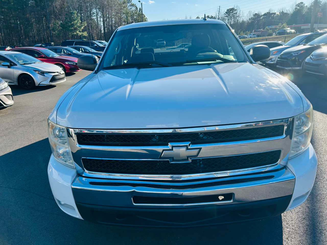 Chevrolet Silverado 1500 LT Crew Cab 4WD 2011