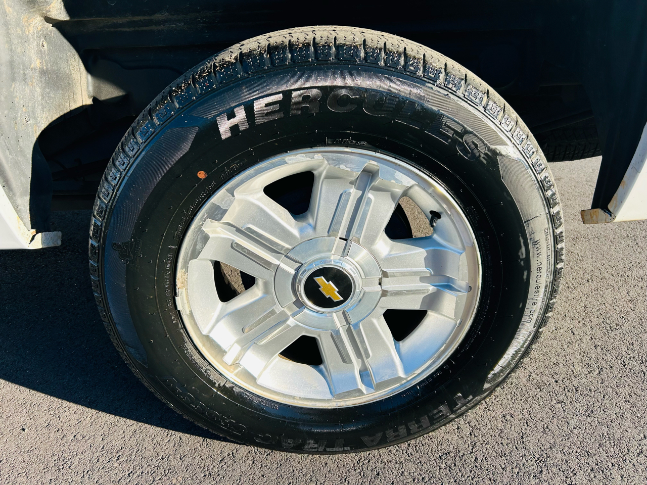 Chevrolet Silverado 1500 LT Crew Cab 4WD 2011