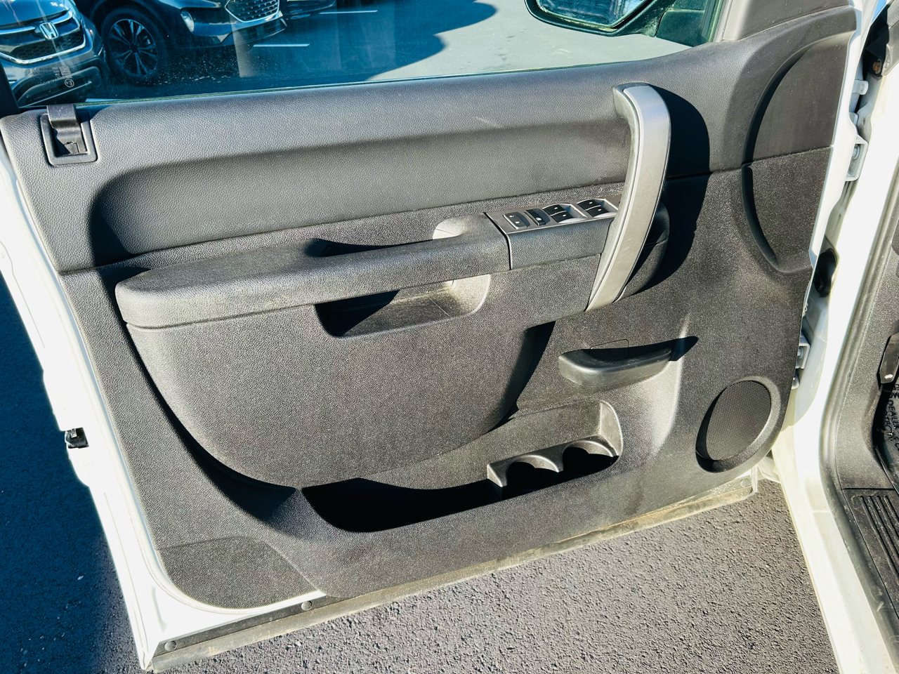 Chevrolet Silverado 1500 LT Crew Cab 4WD 2011