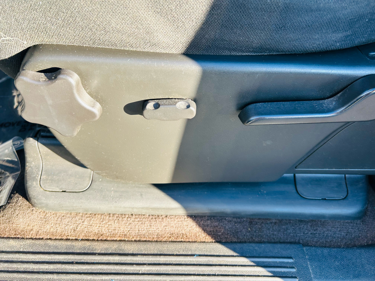 Chevrolet Silverado 1500 LT Crew Cab 4WD 2011