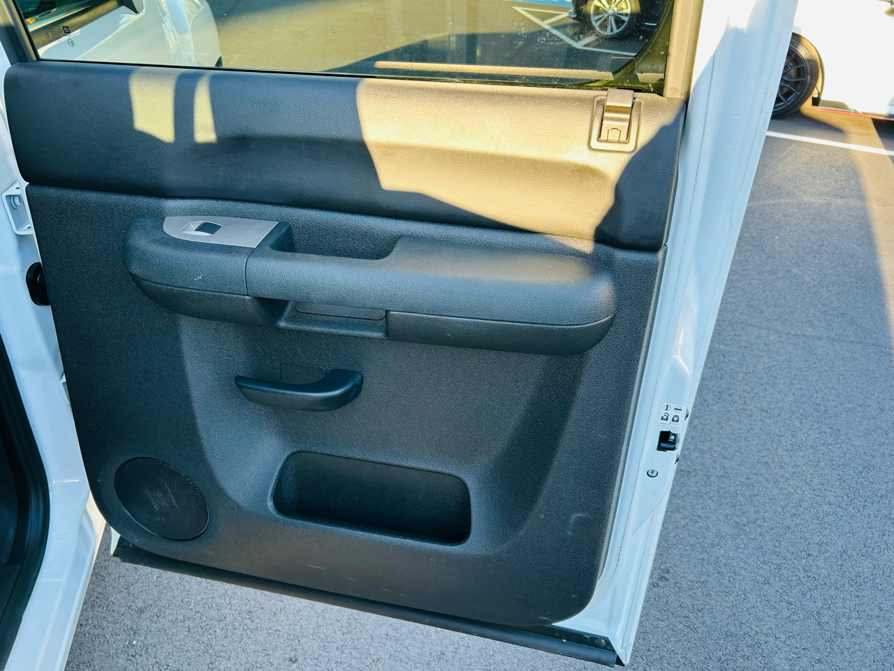 Chevrolet Silverado 1500 LT Crew Cab 4WD 2011