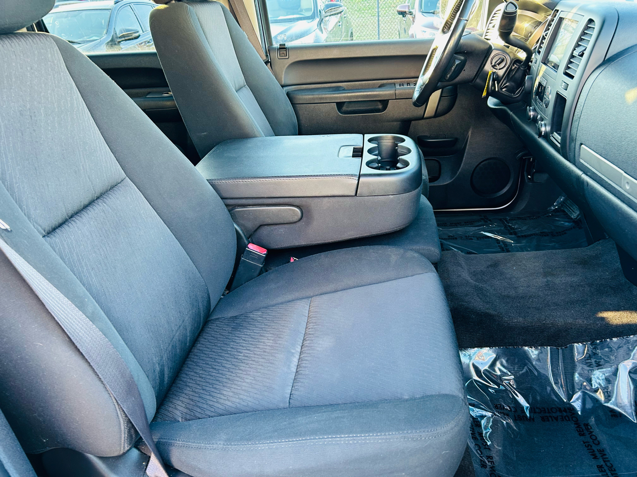 Chevrolet Silverado 1500 LT Crew Cab 4WD 2011