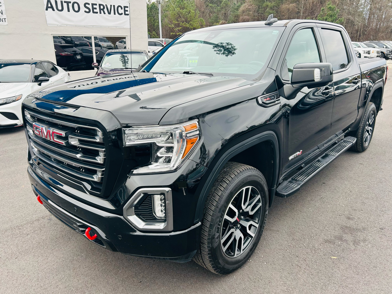 2020 GMC Sierra 1500 AT4 Crew Cab Short Box 4WD