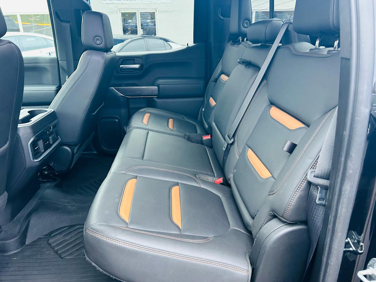 GMC Sierra 1500 AT4 Crew Cab Short Box 4WD 2020