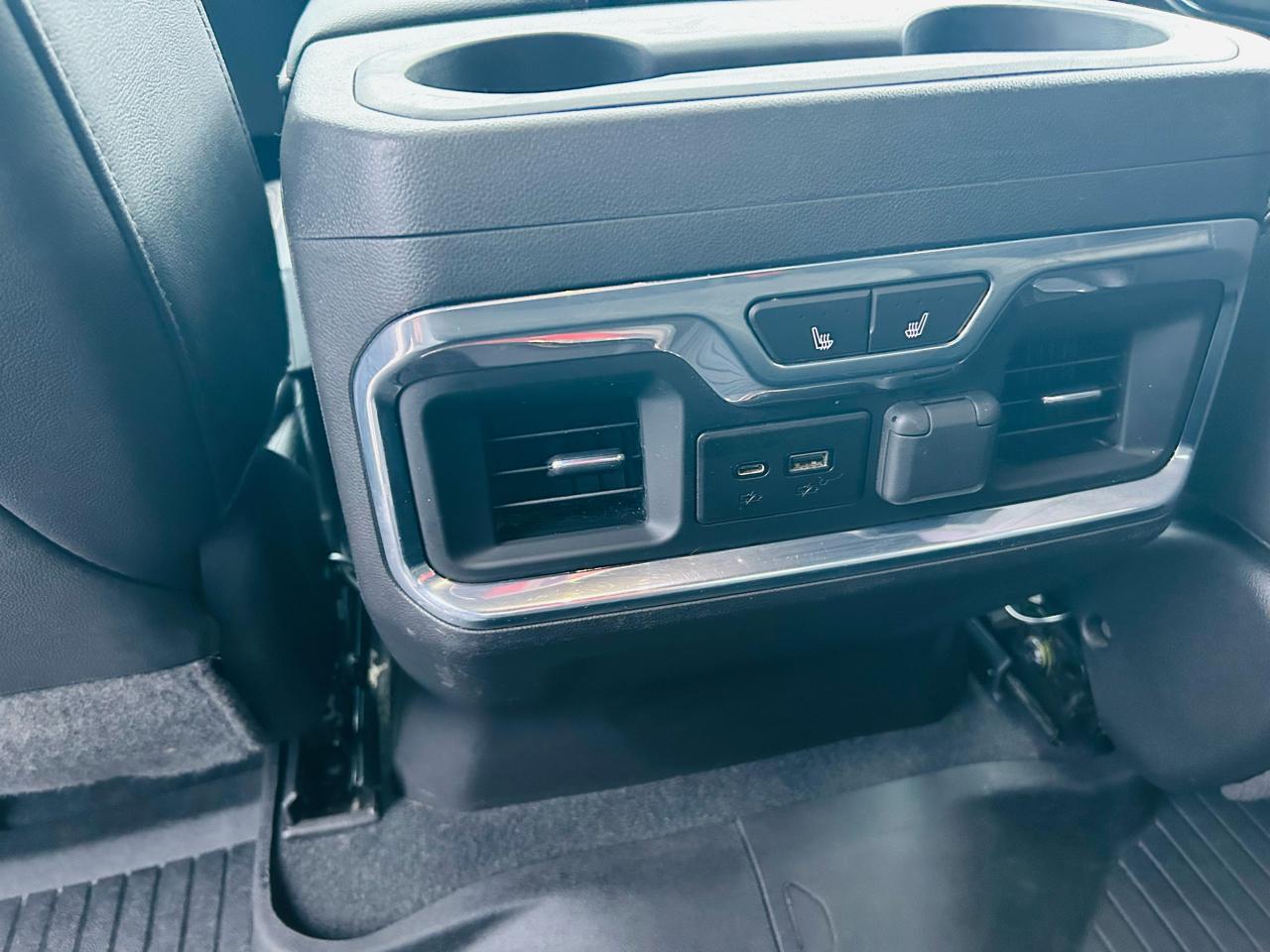 GMC Sierra 1500 AT4 Crew Cab Short Box 4WD 2020