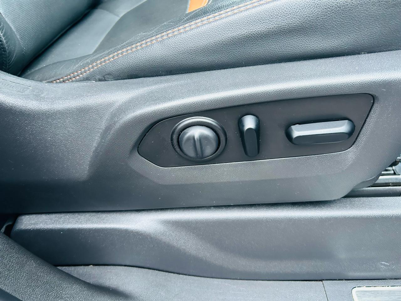 GMC Sierra 1500 AT4 Crew Cab Short Box 4WD 2020