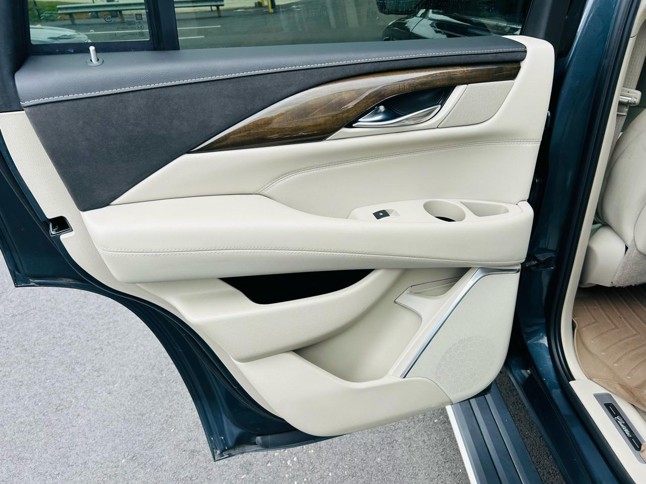 Cadillac Escalade  2019