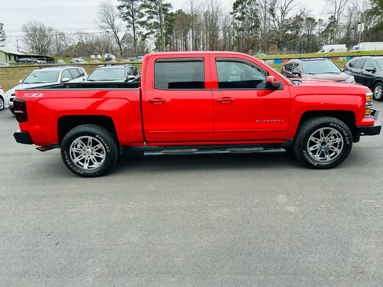 Chevrolet Silverado 1500 LT Crew Cab Long Box 4WD 2015