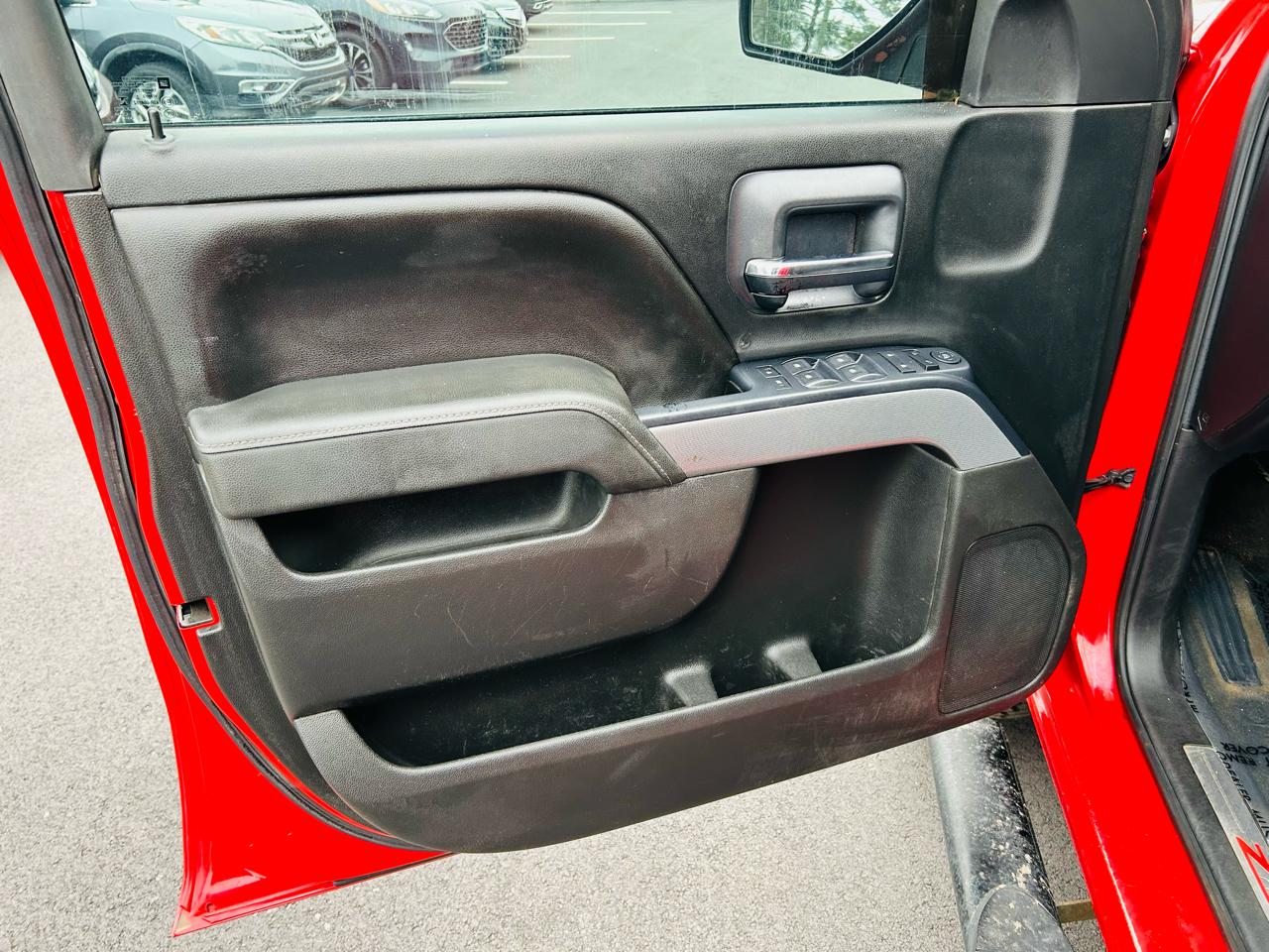 Chevrolet Silverado 1500 LT Crew Cab Long Box 4WD 2015