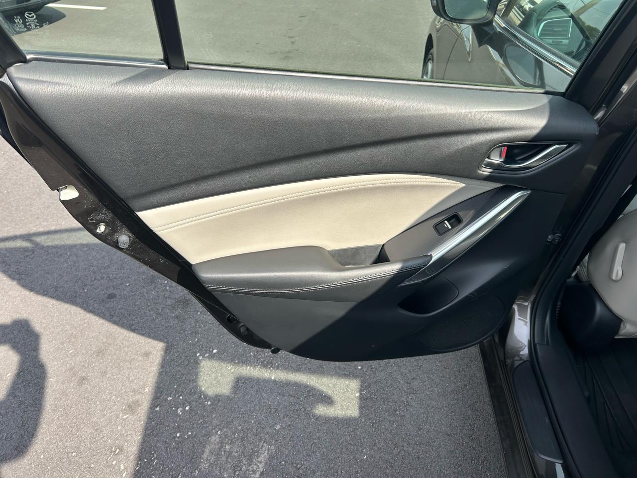 Mazda MAZDA6 i Touring 2016