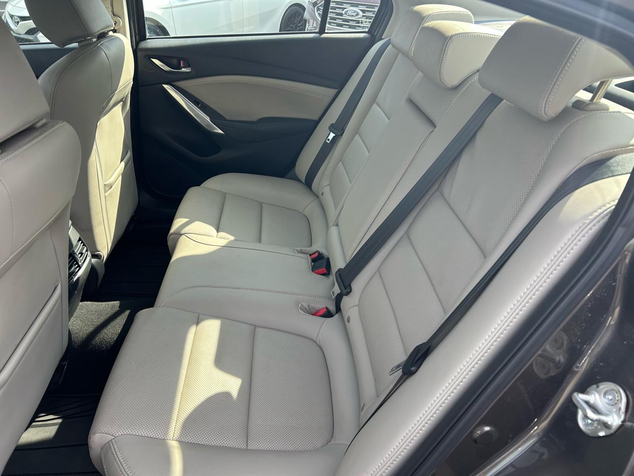 Mazda MAZDA6 i Touring 2016