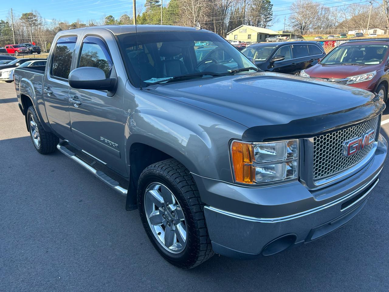 GMC Sierra 1500 SLT Crew Cab 2WD 2013