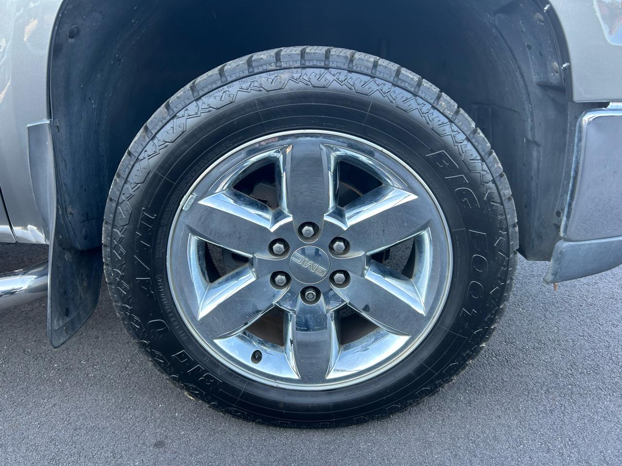 GMC Sierra 1500 SLT Crew Cab 2WD 2013