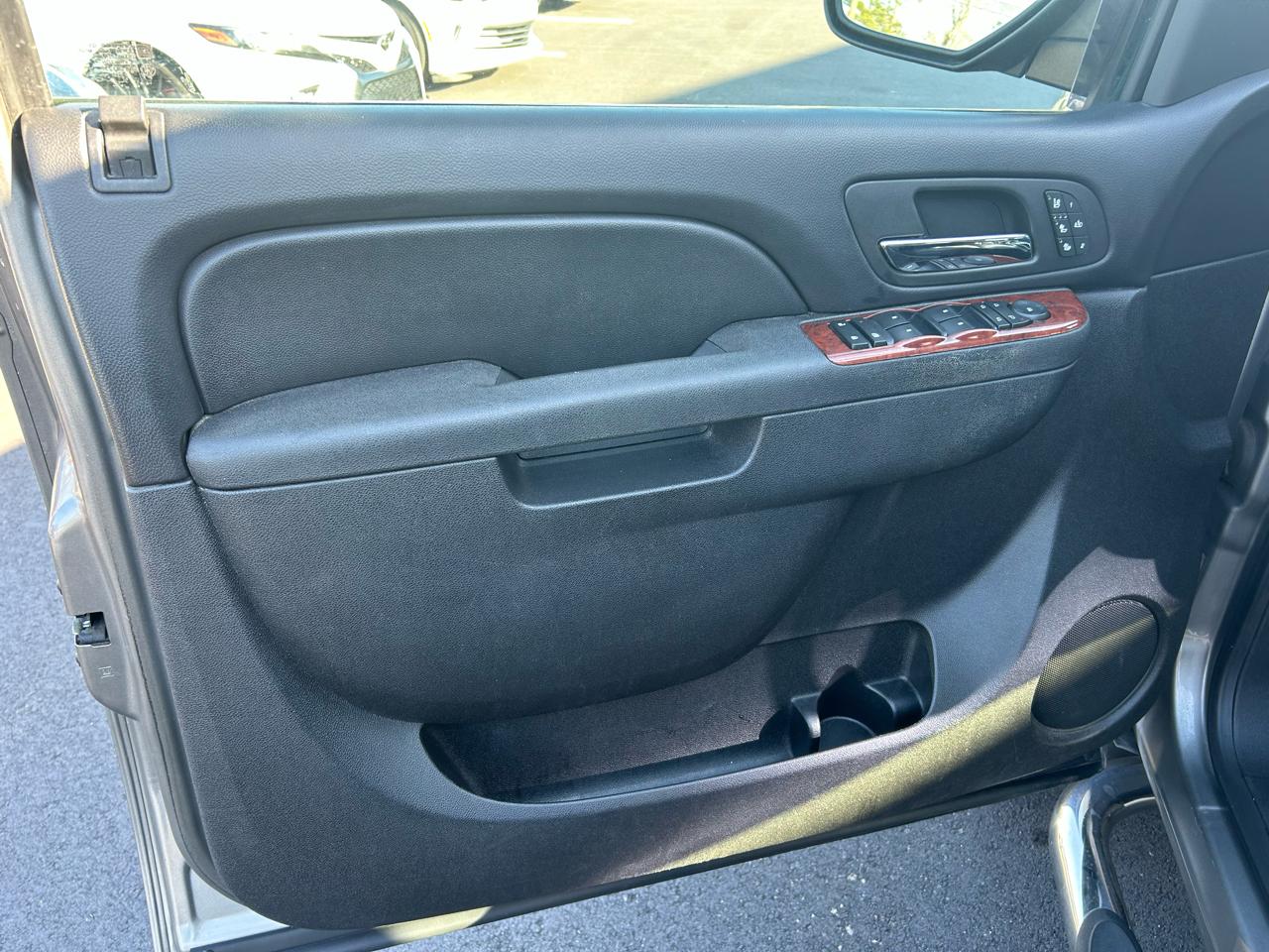 GMC Sierra 1500 SLT Crew Cab 2WD 2013