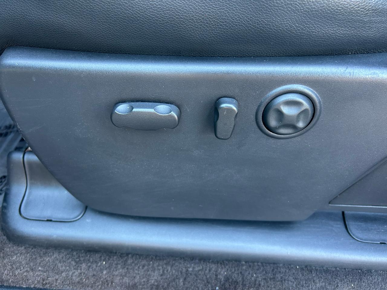 GMC Sierra 1500 SLT Crew Cab 2WD 2013