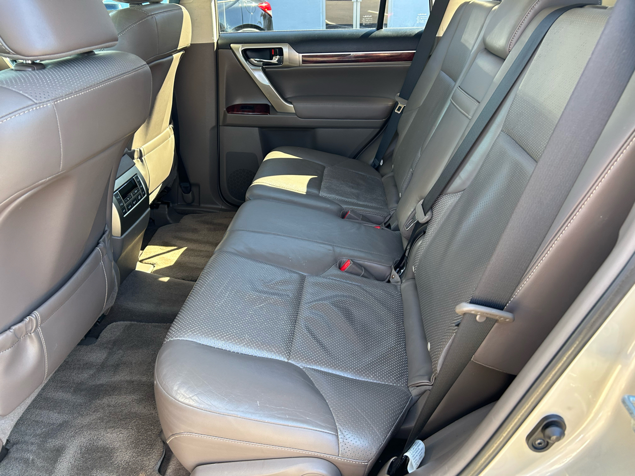 Lexus GX 460 Sport Utility 2010