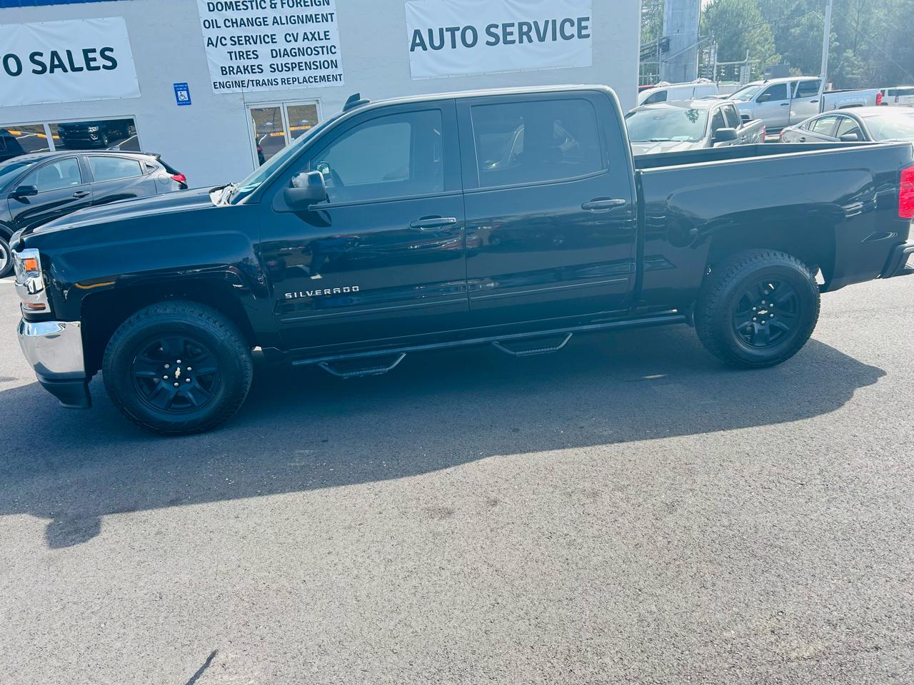 Chevrolet Silverado 1500 LT Crew Cab 2WD 2018