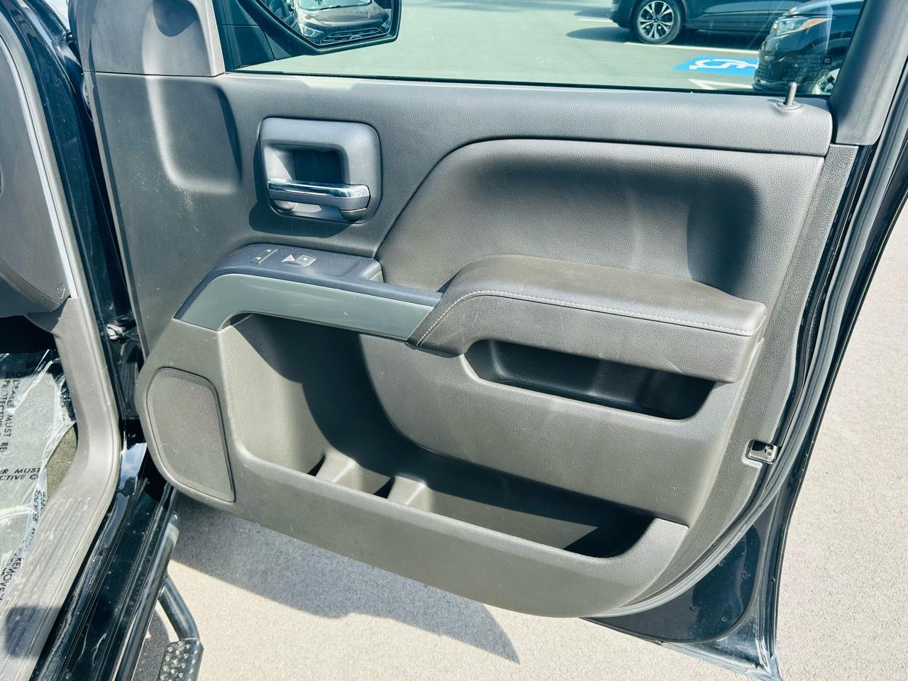 Chevrolet Silverado 1500 LT Crew Cab 2WD 2018