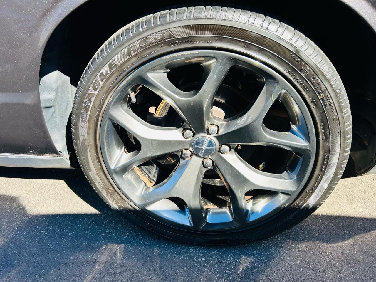 Dodge Challenger  2015