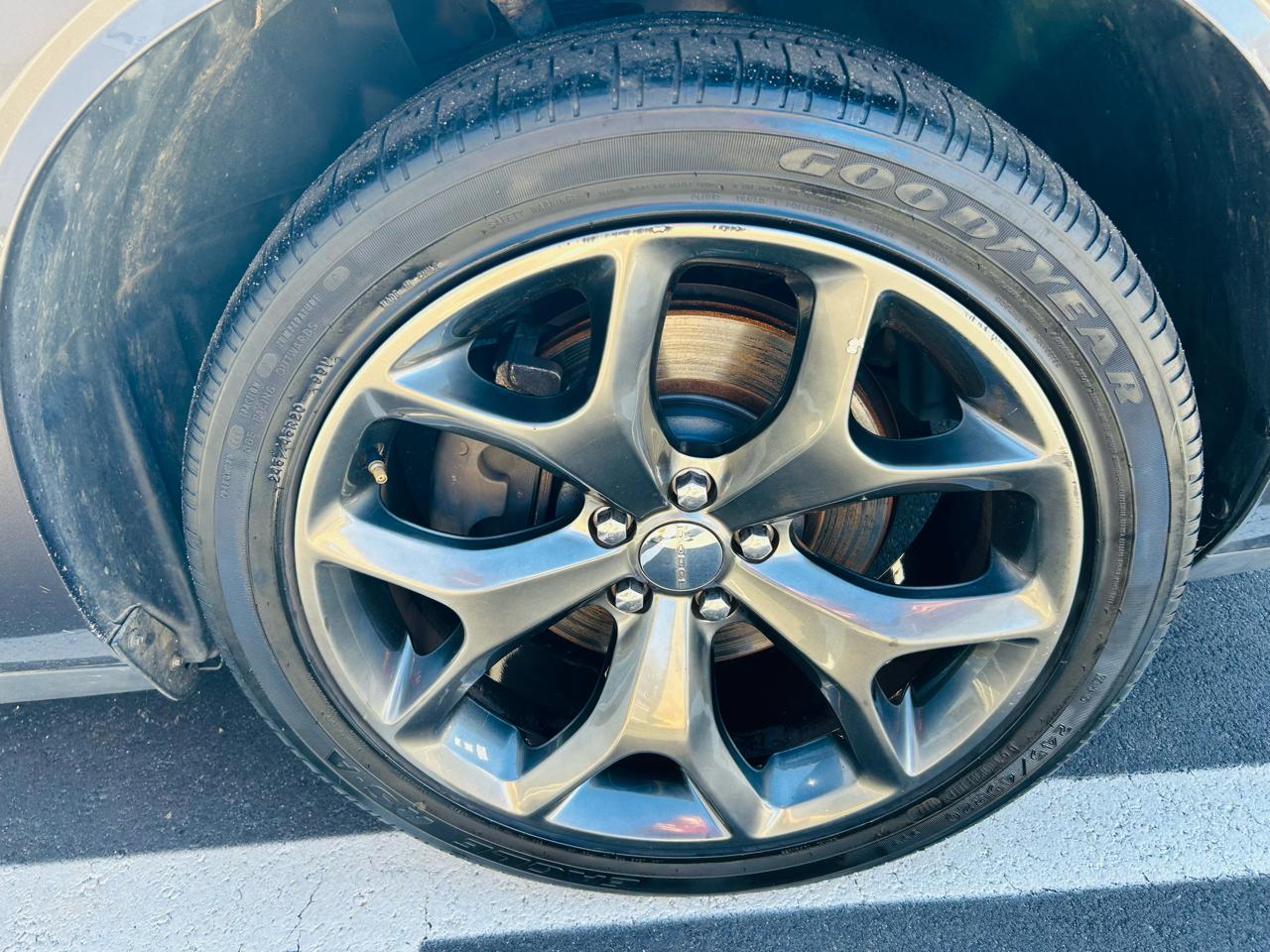 Dodge Challenger  2015