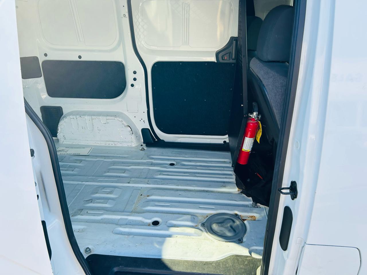 Nissan NV200 SV 2015