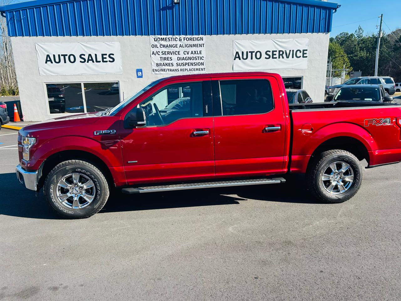 Ford F-150 XLT SuperCrew 5.5-ft. Bed 4WD 2015