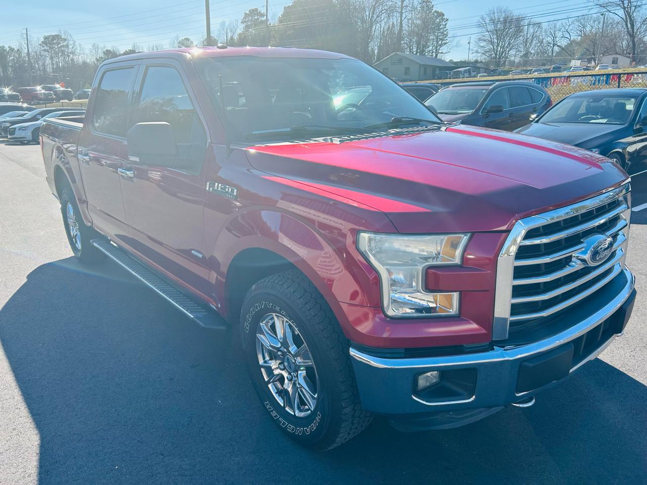 Ford F-150 XLT SuperCrew 5.5-ft. Bed 4WD 2015
