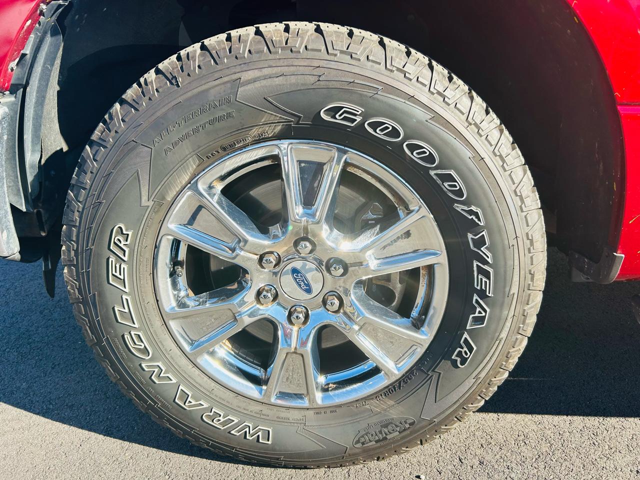 Ford F-150 XLT SuperCrew 5.5-ft. Bed 4WD 2015