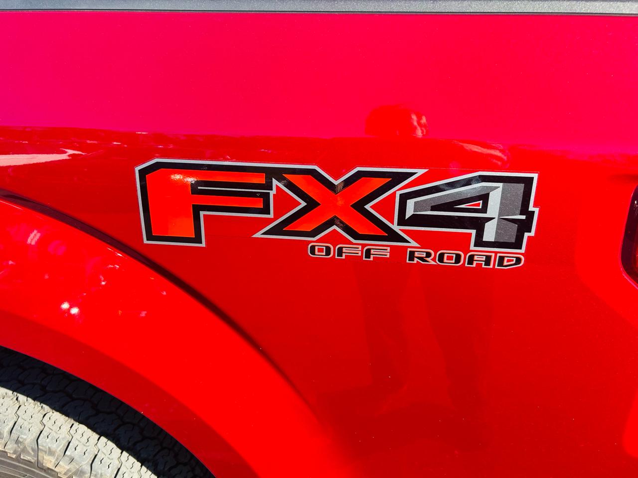 Ford F-150 XLT SuperCrew 5.5-ft. Bed 4WD 2015