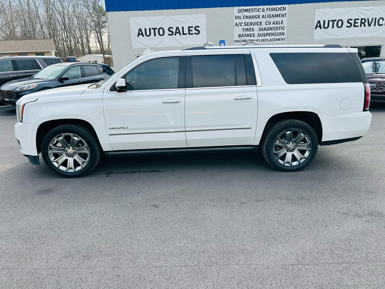 GMC Yukon XL Denali 2WD 2017