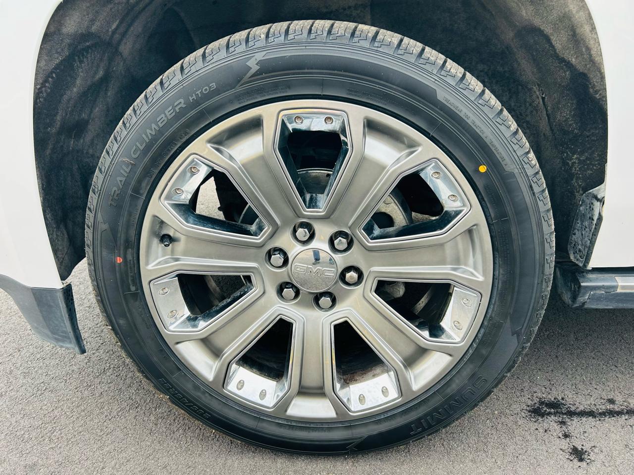 GMC Yukon XL Denali 2WD 2017