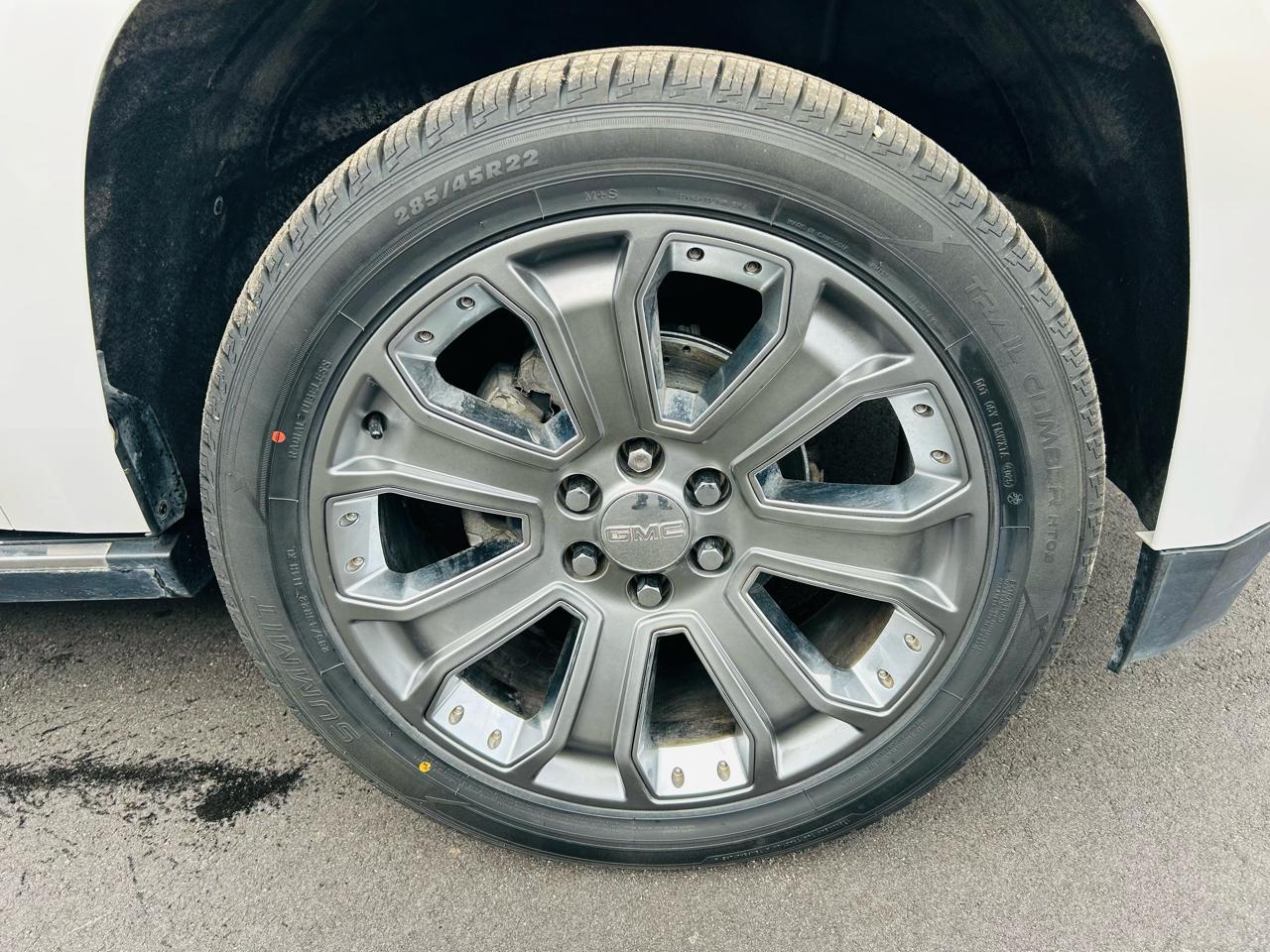 GMC Yukon XL Denali 2WD 2017