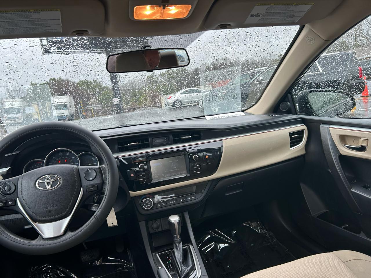 Toyota Corolla LE Plus CVT 2015