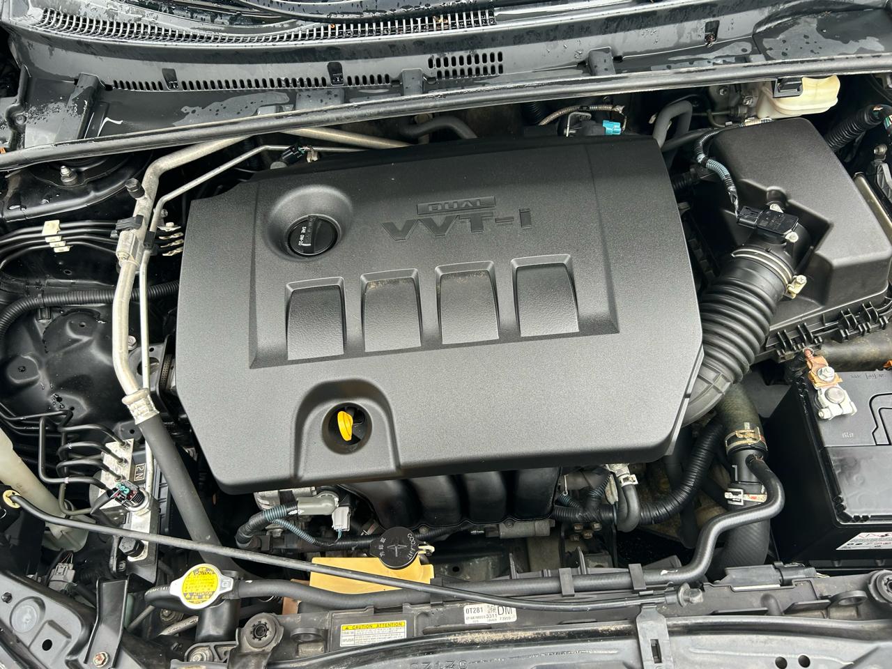 Toyota Corolla LE Plus CVT 2015