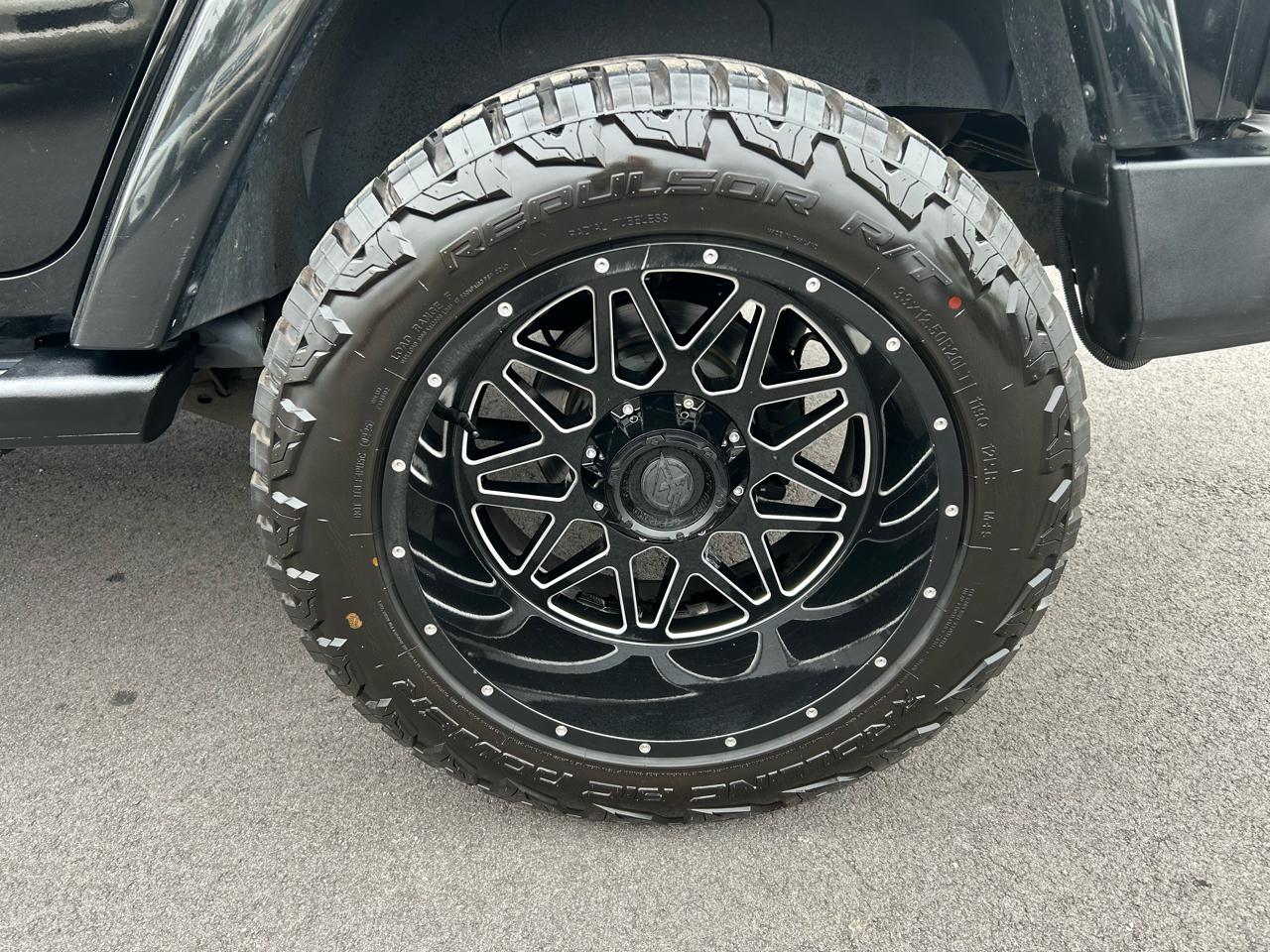 Jeep Wrangler Unlimited Sahara 4WD 2010