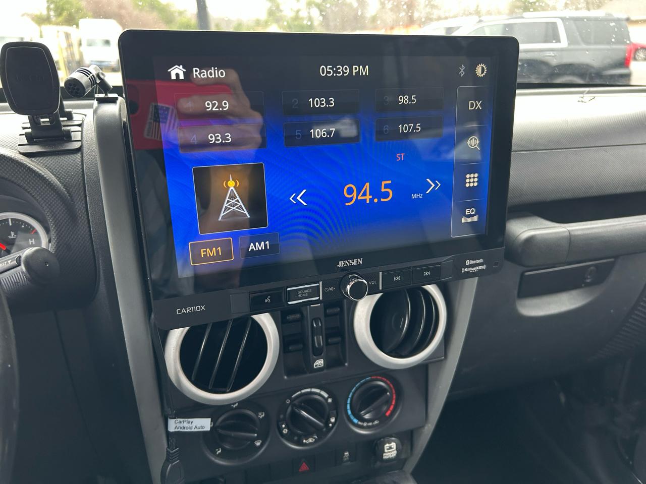 Jeep Wrangler Unlimited Sahara 4WD 2010