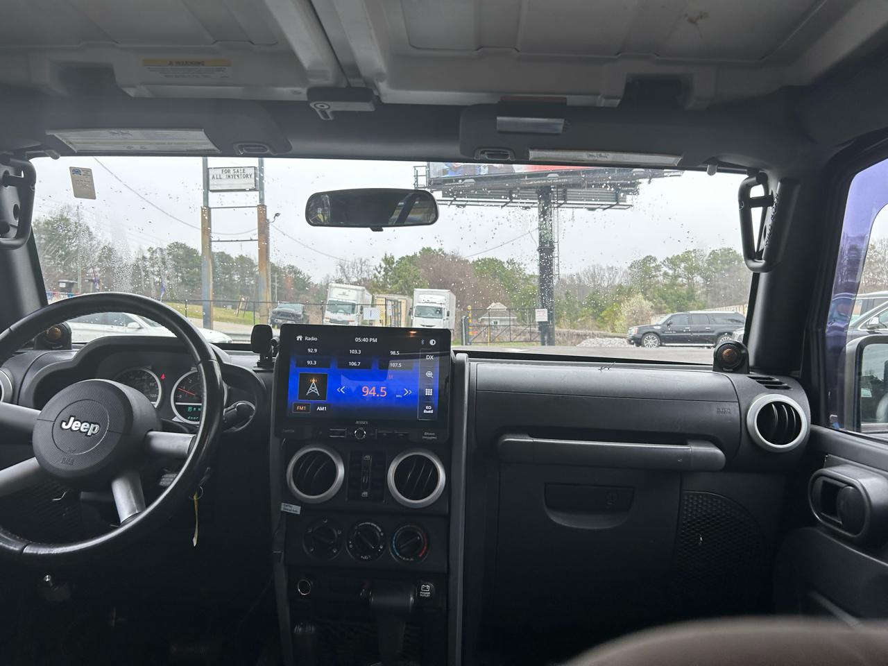 Jeep Wrangler Unlimited Sahara 4WD 2010