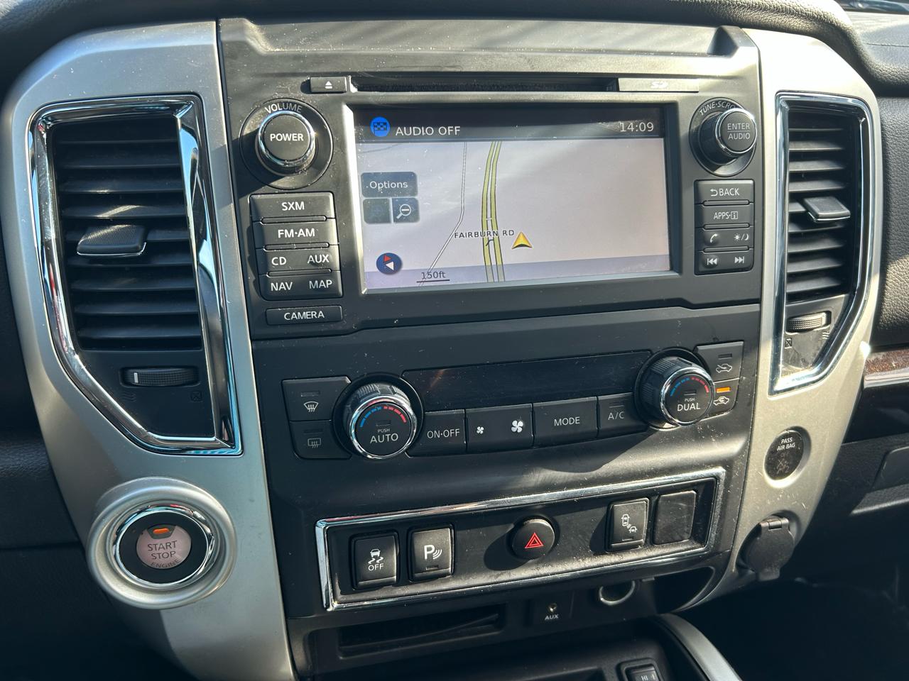 Nissan Titan SV Crew Cab 2WD 2018