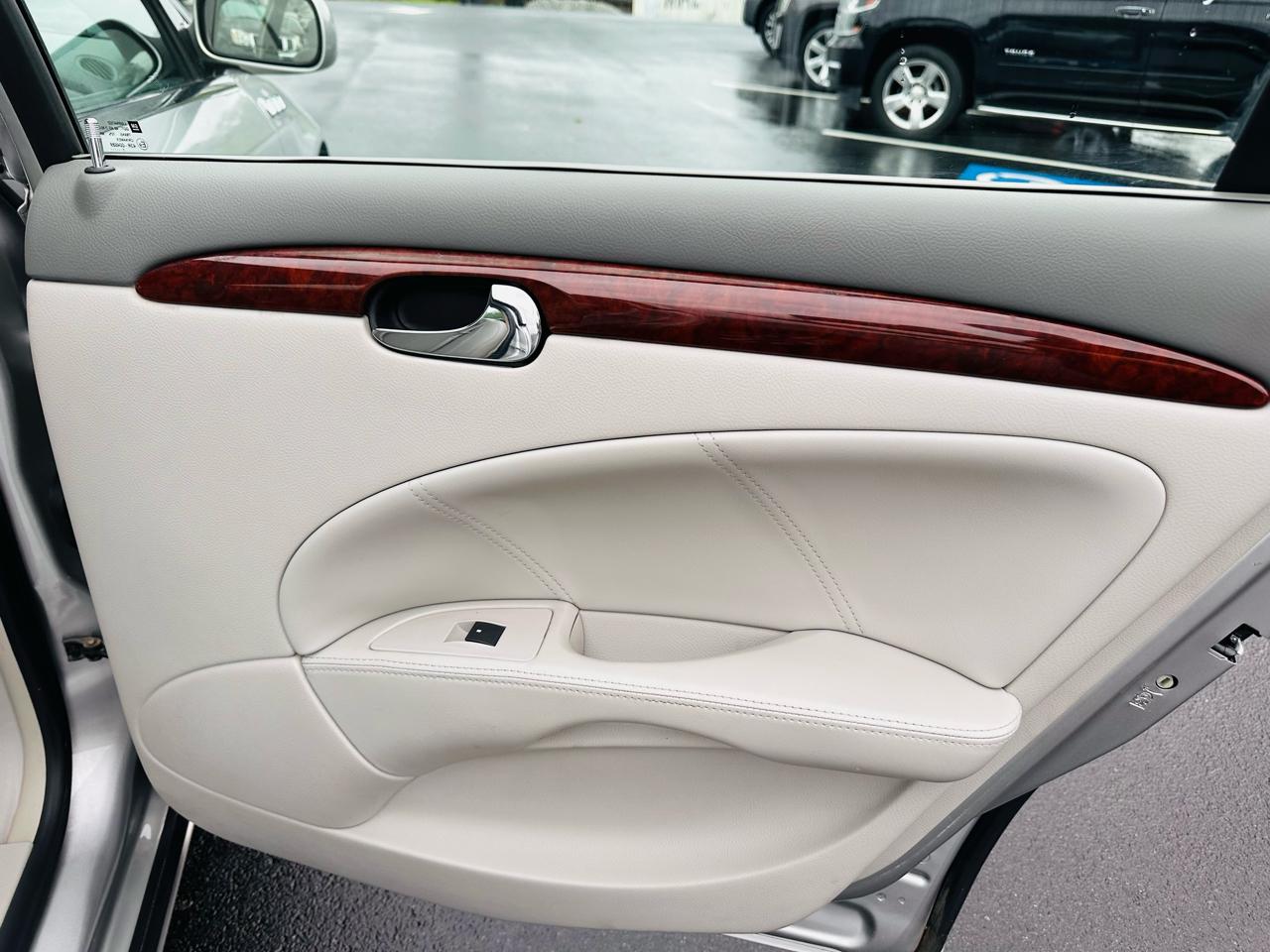 Buick Lucerne CXL 2008