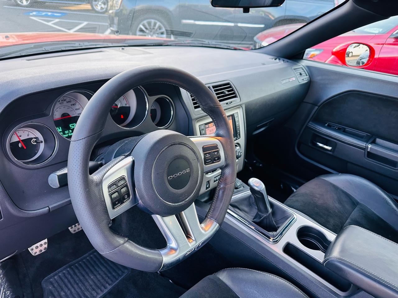 Dodge Challenger SRT8 2014