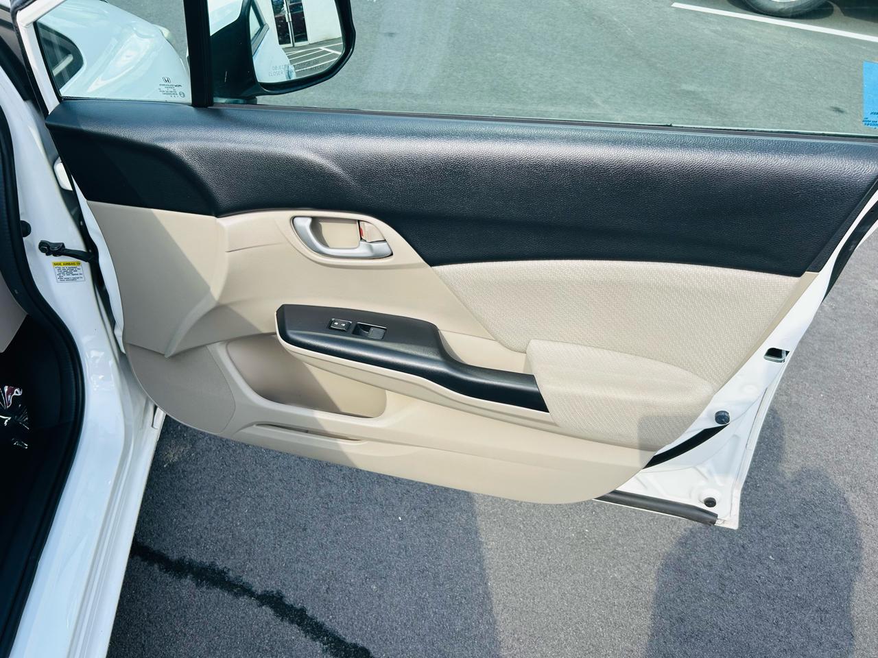 Honda Civic LX sedan 2013