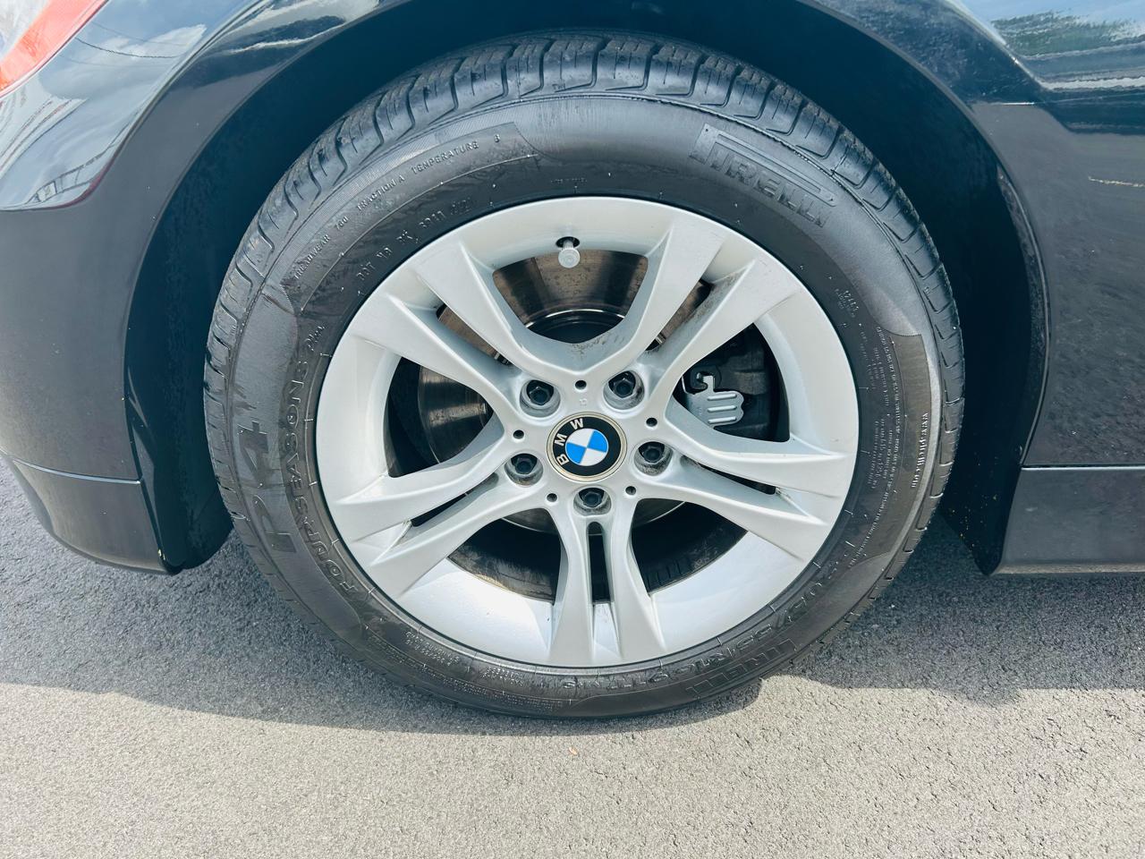 BMW 3-Series 328i 2008