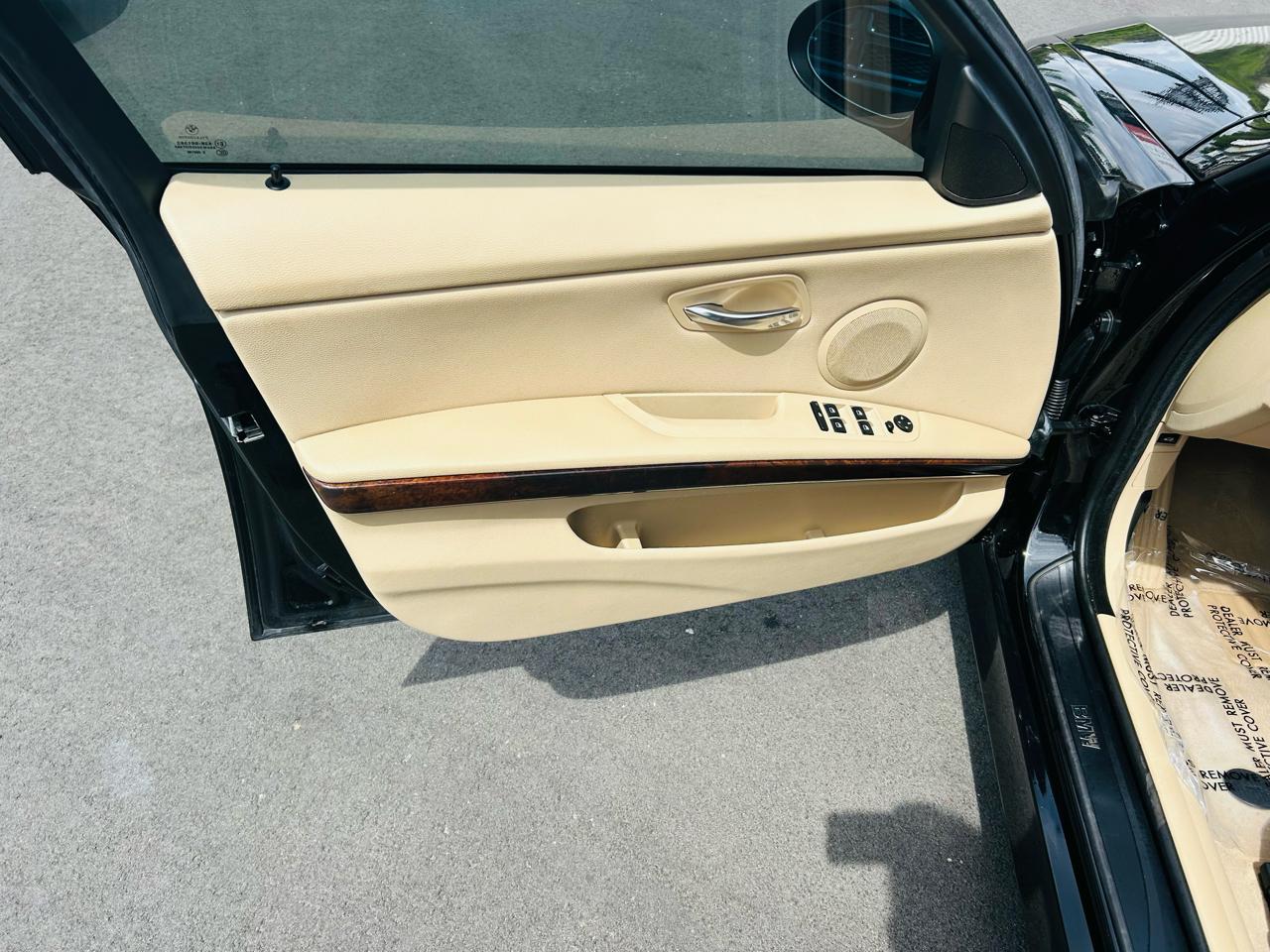 BMW 3-Series 328i 2008